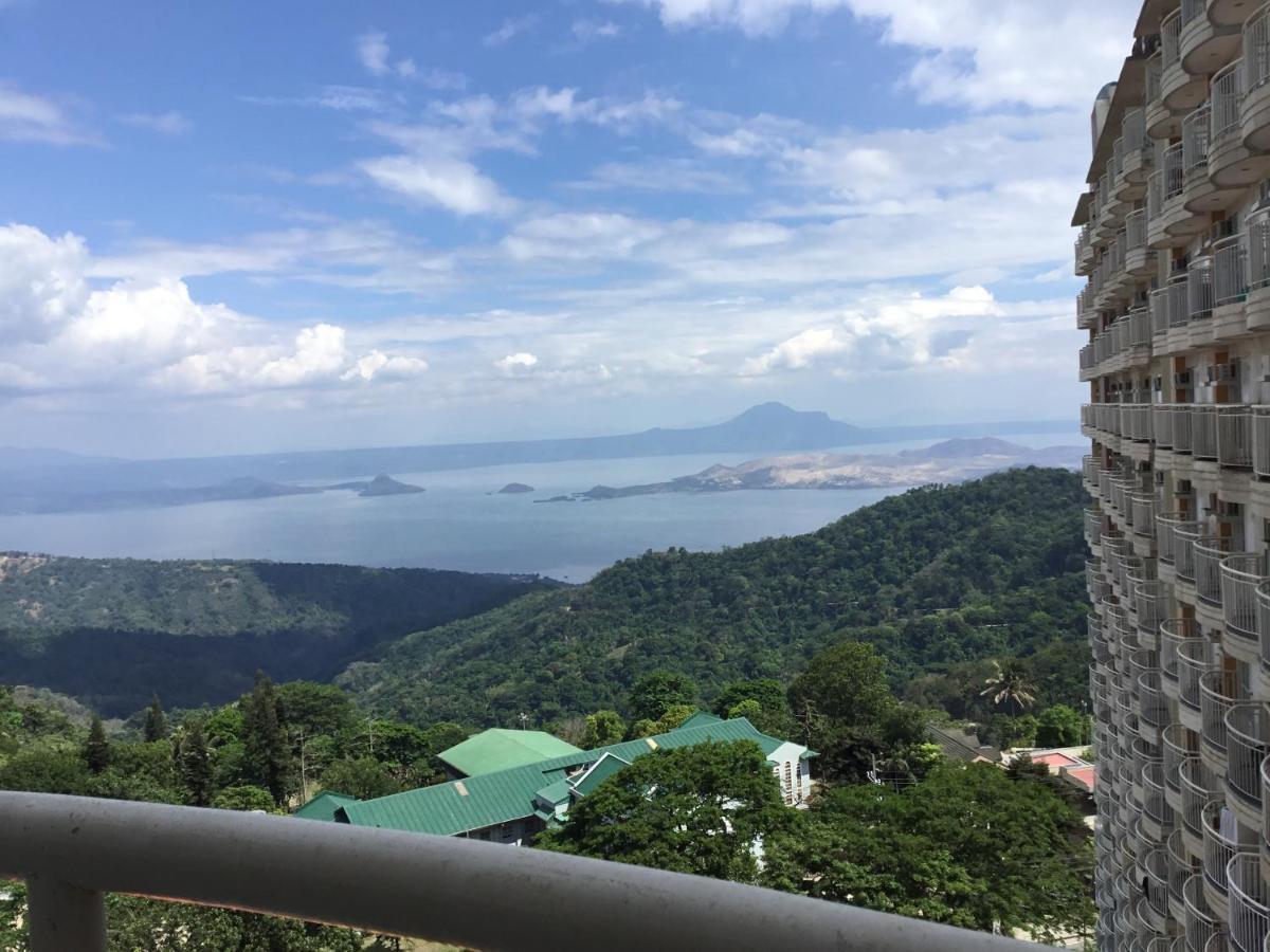 Condo With Free Swimming Pool & Viewing Deck Tagaytay City Zewnętrze zdjęcie